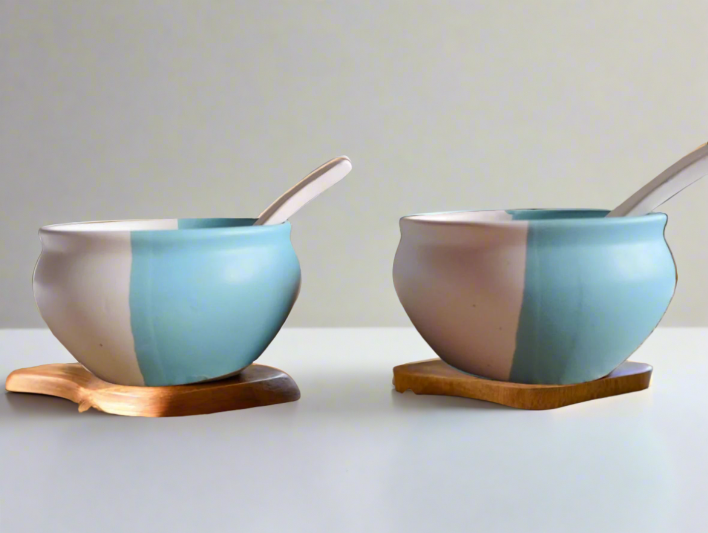 Enigmatic Enamel Soup Bowl and Spoon Set (Pack of 3)