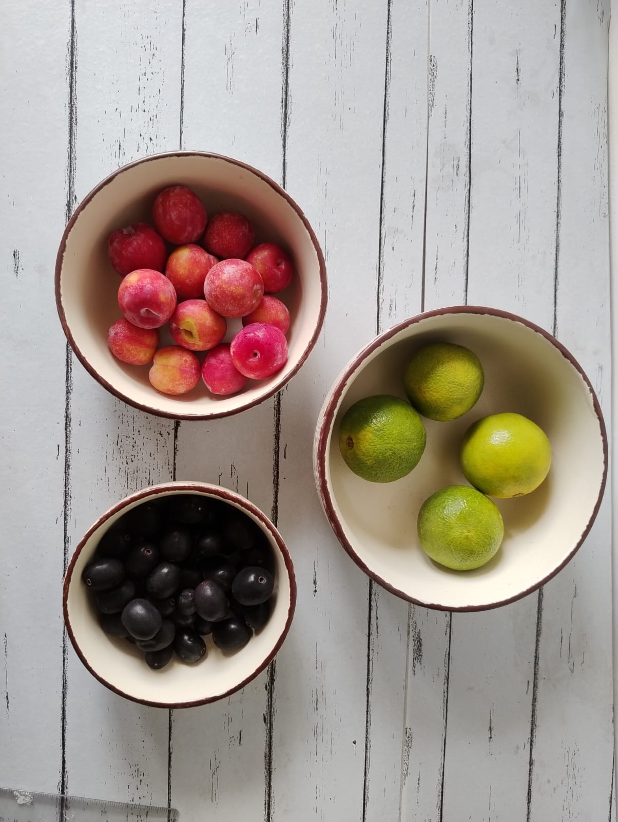 Ivory Rush Edge Bowl (Set of 3)